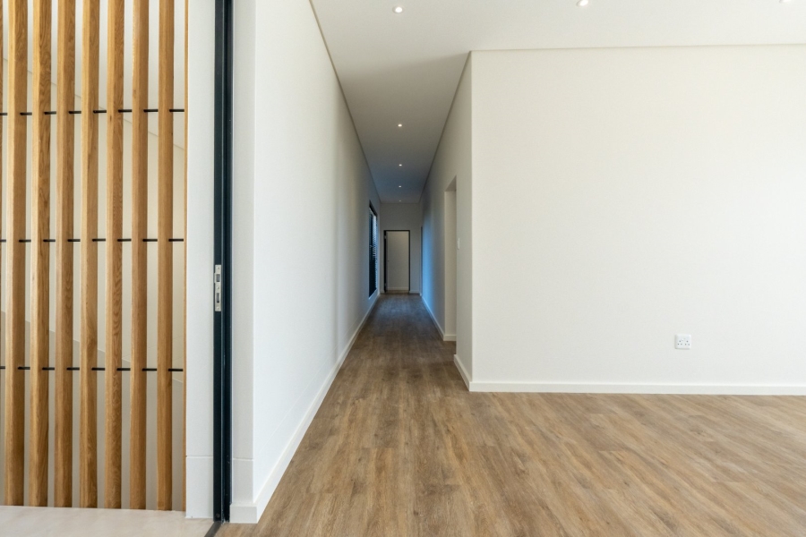 To Let 3 Bedroom Property for Rent in Linkside Western Cape